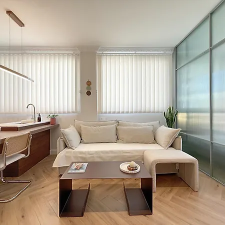Mavili Square Stylish Near Aristotelous & Metro * Thessaloniki