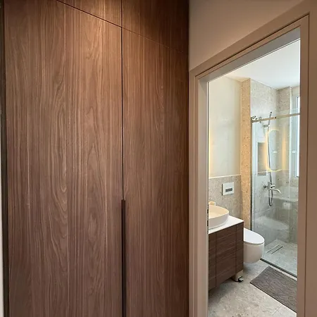 Mavili Square Stylish Near Aristotelous & Metro Apartment