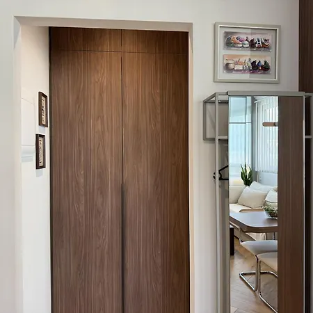 Mavili Square Stylish Near Aristotelous & Metro *