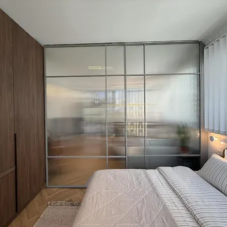 Mavili Square Stylish Near Aristotelous & Metro Apartment *